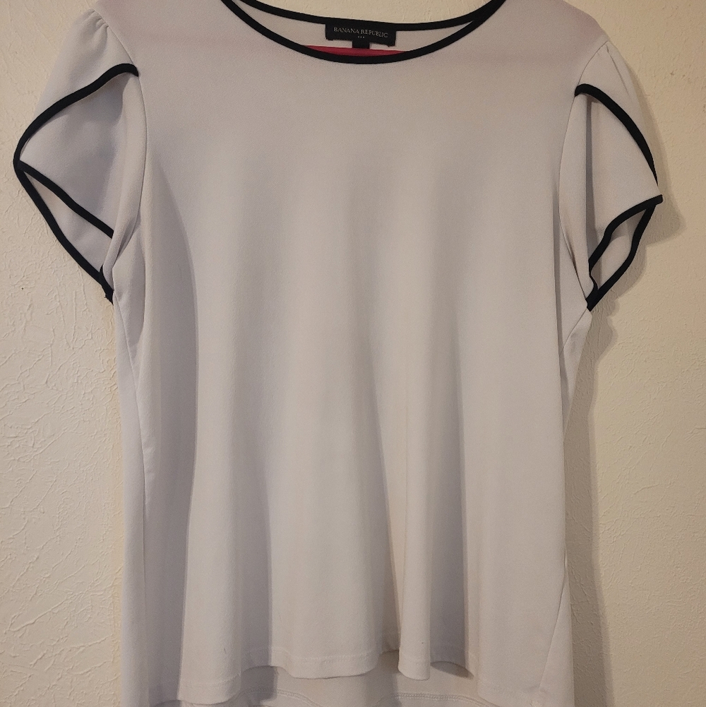 Banana Republic Elegant White Blouse with Black Trim